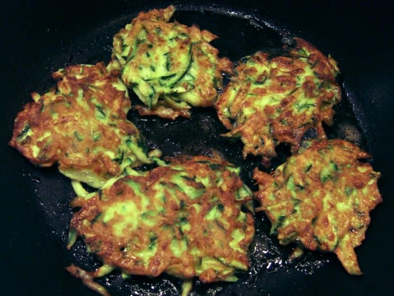 Courgette fritters