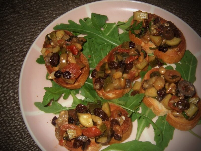 Courgette salad with pine nuts