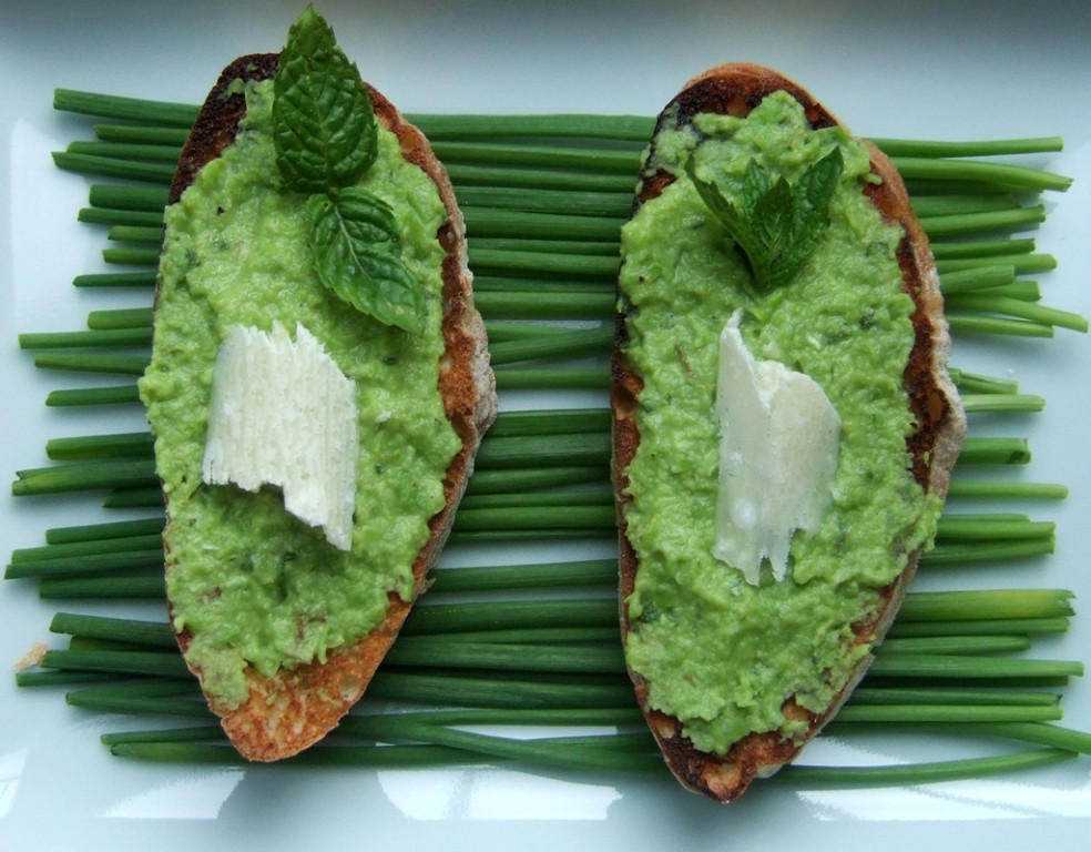 Green pea spread