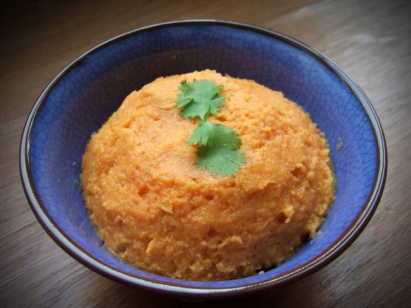 Mashed sweet potato with ginger