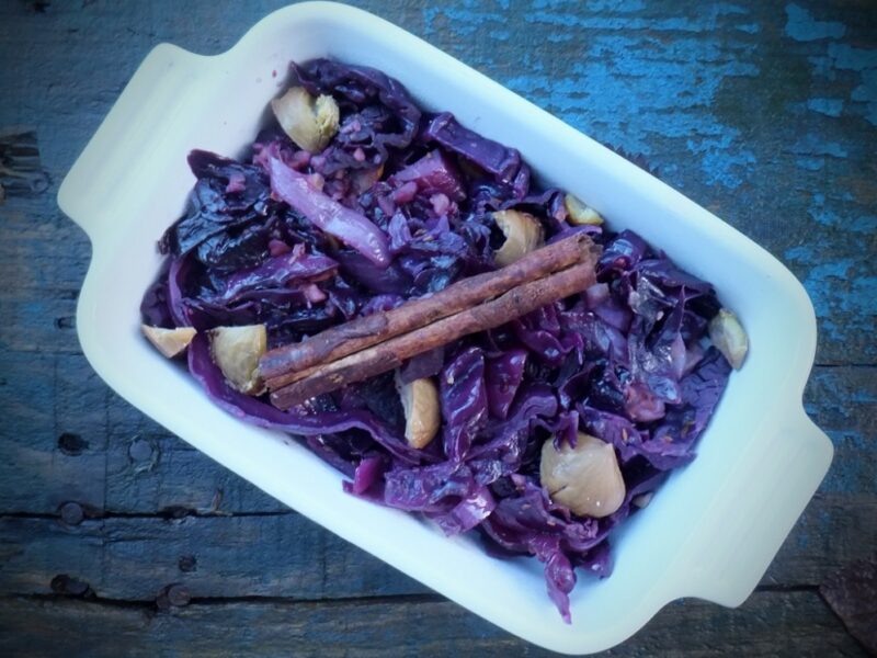 Red cabbage with chestnuts