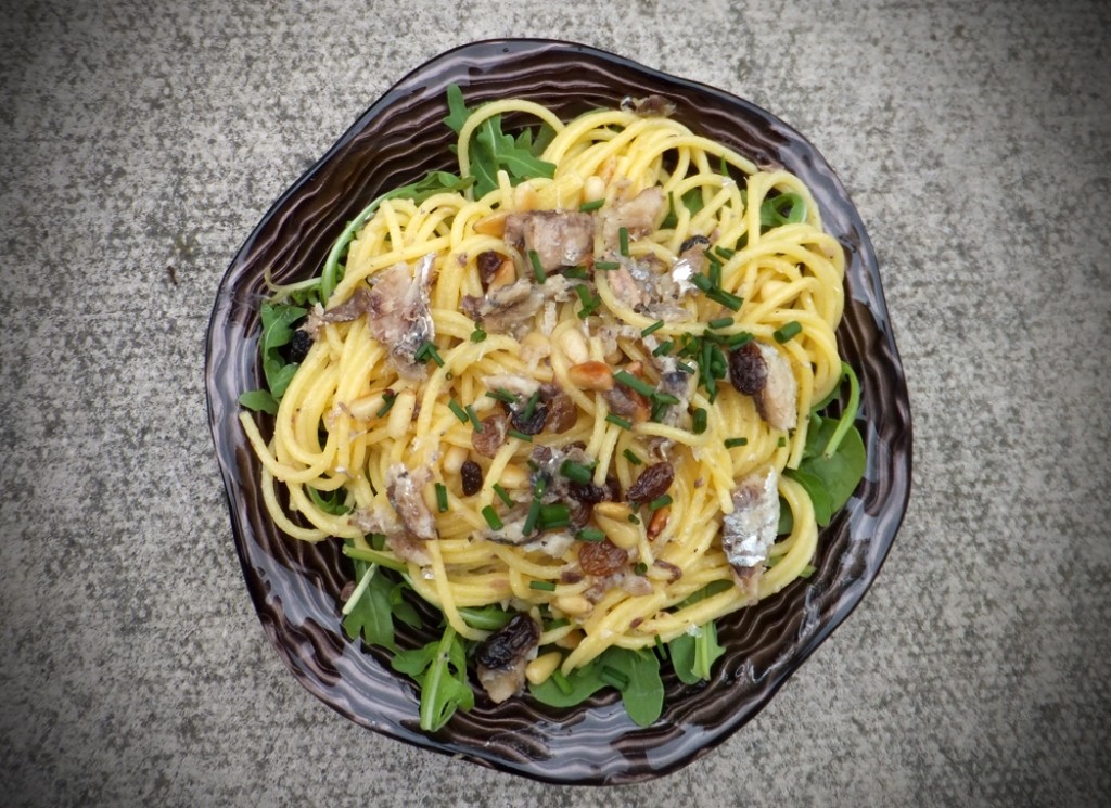 Spaghetti with sardines