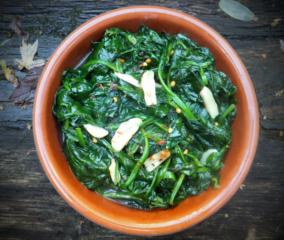 Spinach with chilli and garlic