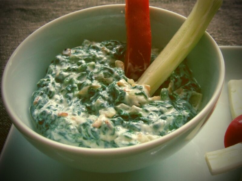 Spinach and yoghurt dip