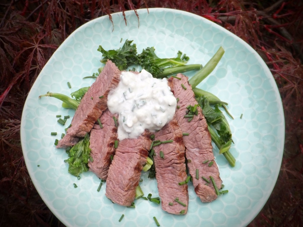 Steak with whiskey and blue cheese