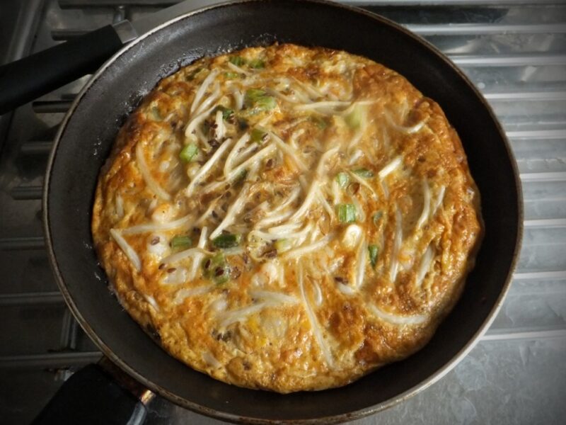 Asian-style shrimp frittata