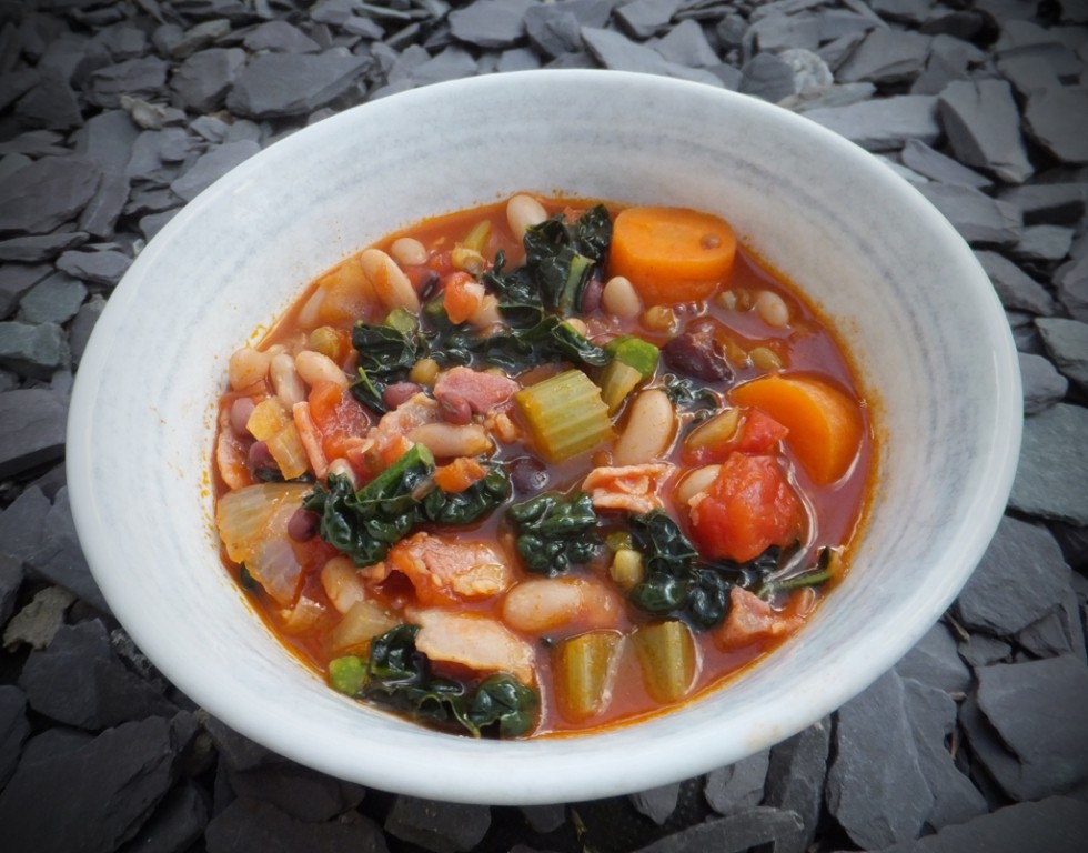 Tuscan-style bean soup with pancetta