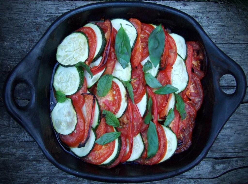 Baked zucchini, tomato & red pepper