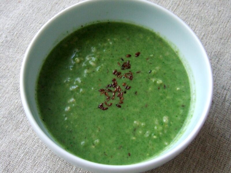 Spinach, coconut and rice soup