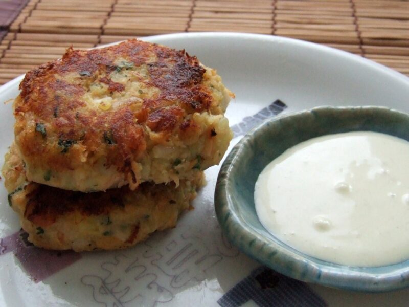 Asian-style salmon cakes