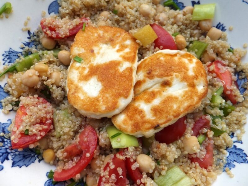 Halloumi with quinoa salad