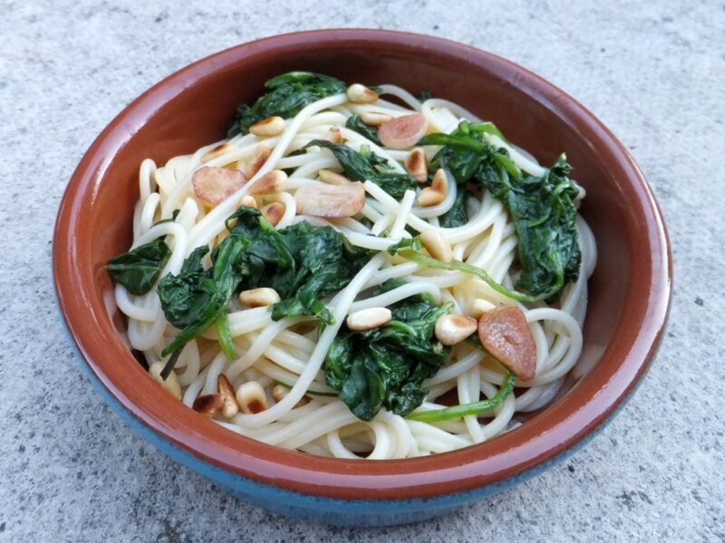 Pasta with spinach