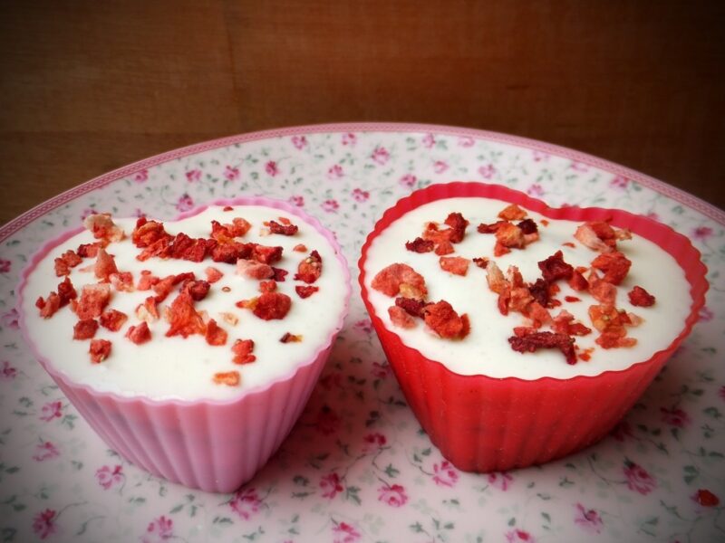 Strawberry & chocolate cupcakes