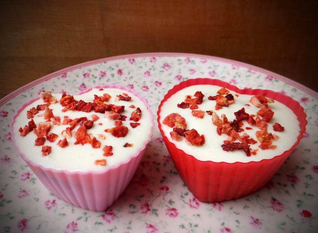 Strawberry & chocolate cupcakes