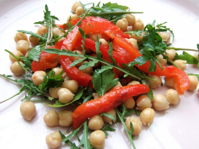 Chickpea and roasted pepper salad