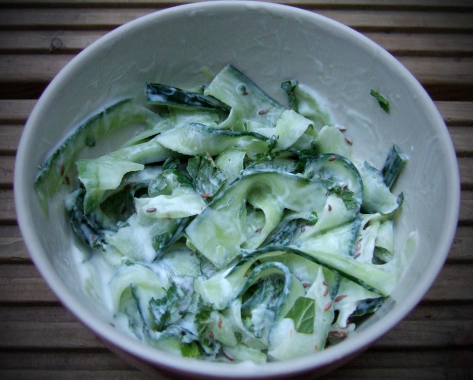 Cucumber salad with yogurt