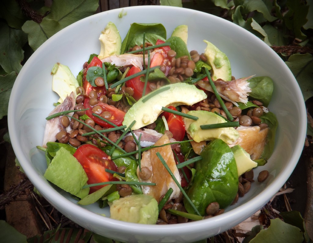 Mackerel, lentil and avocado salad