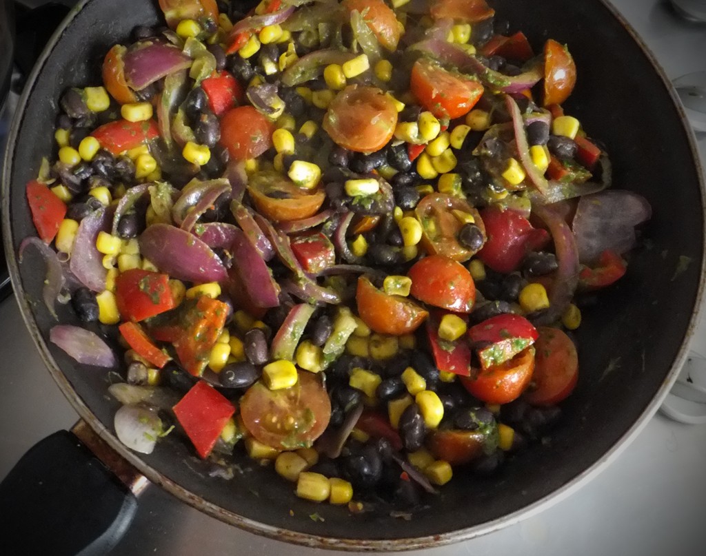 Mexican bean and tomato salad