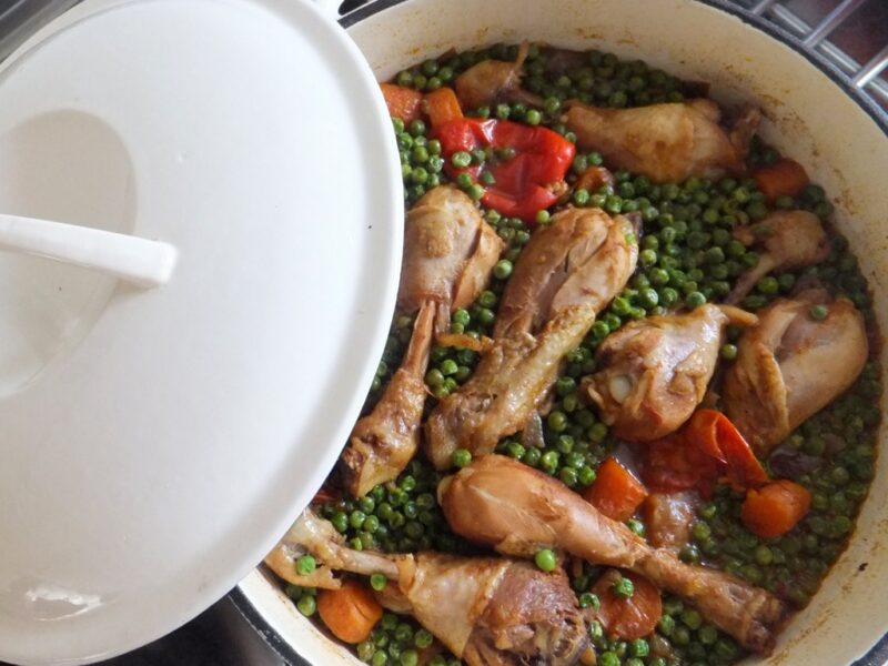 Chicken paprika with peas