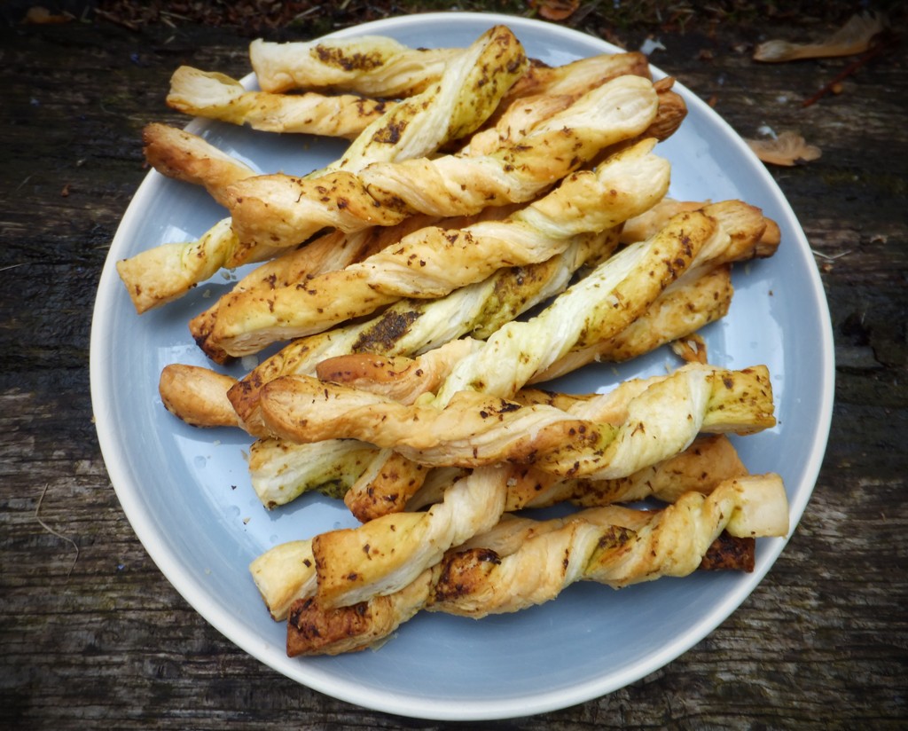 Pesto and parmesan puff twirls