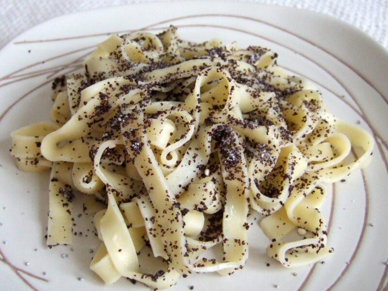 Poppy seed pasta