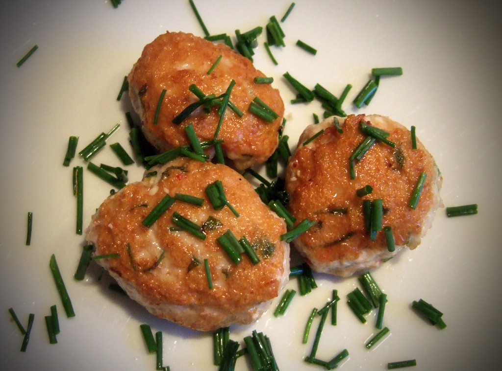 Asian pork & prawn balls