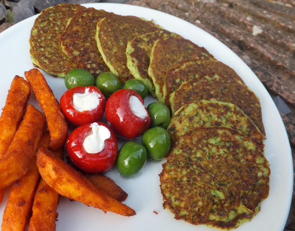 Courgette and feta fritters