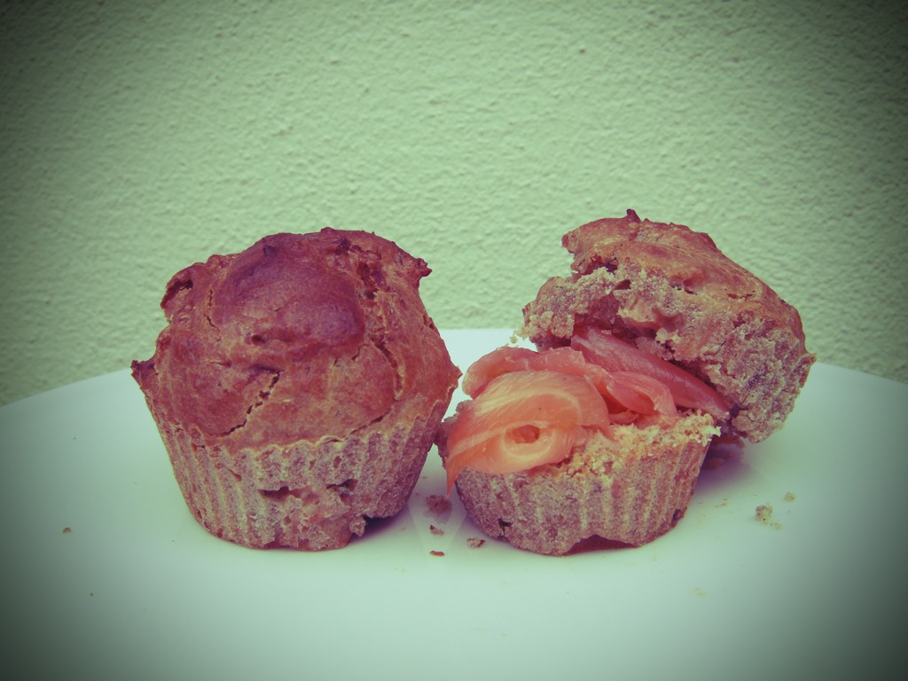 Smoked salmon muffin