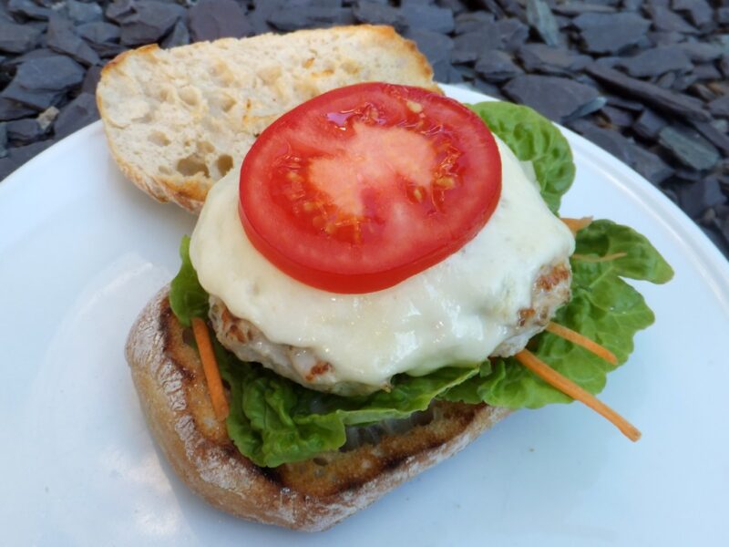 Spiced turkey burgers