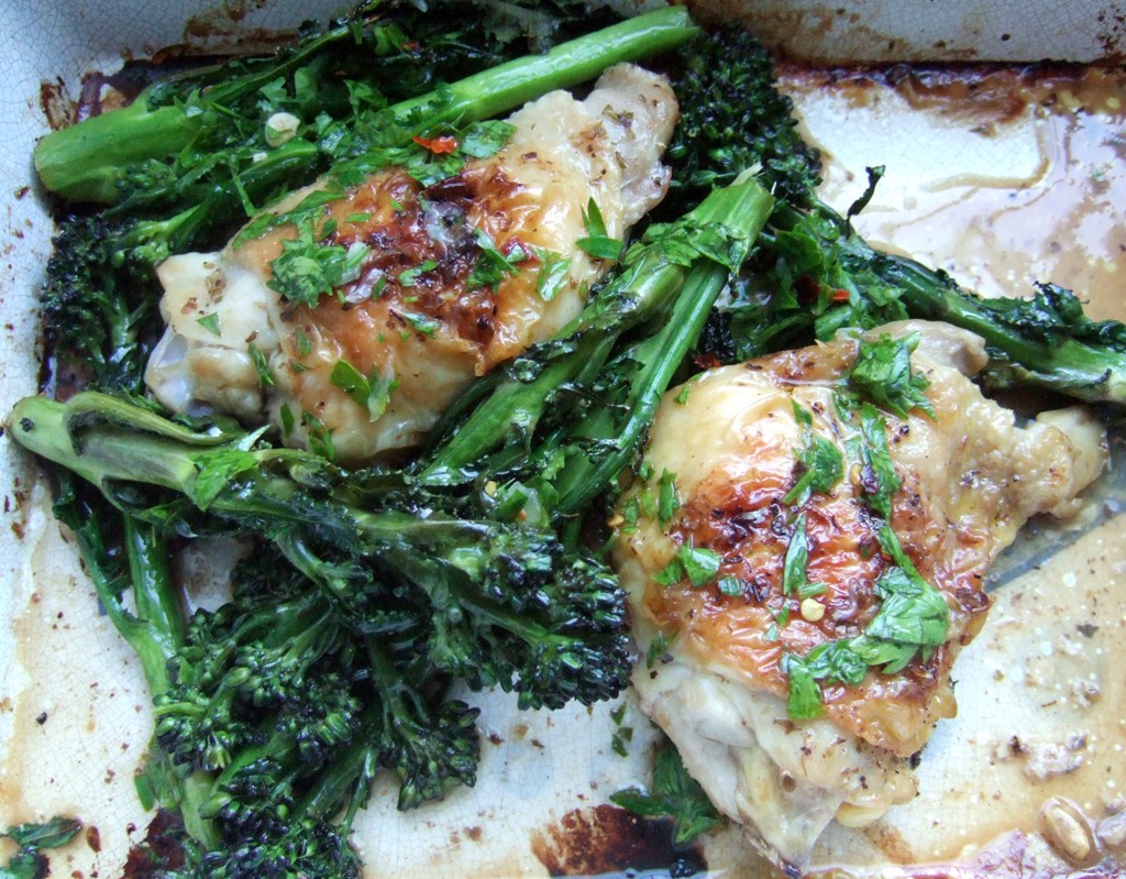 Chicken thighs with broccoli