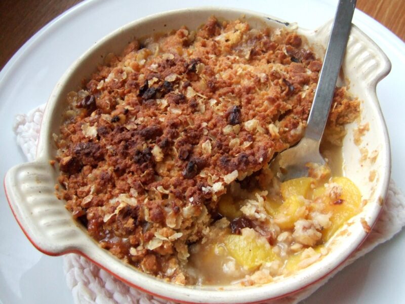 Peach crumble