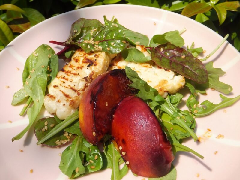 Grilled halloumi and peach salad