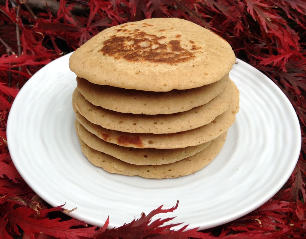 Apple and cinnamon pancakes