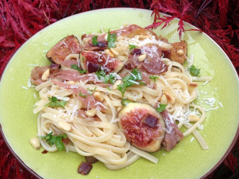 Pasta with Figs & Prosciutto