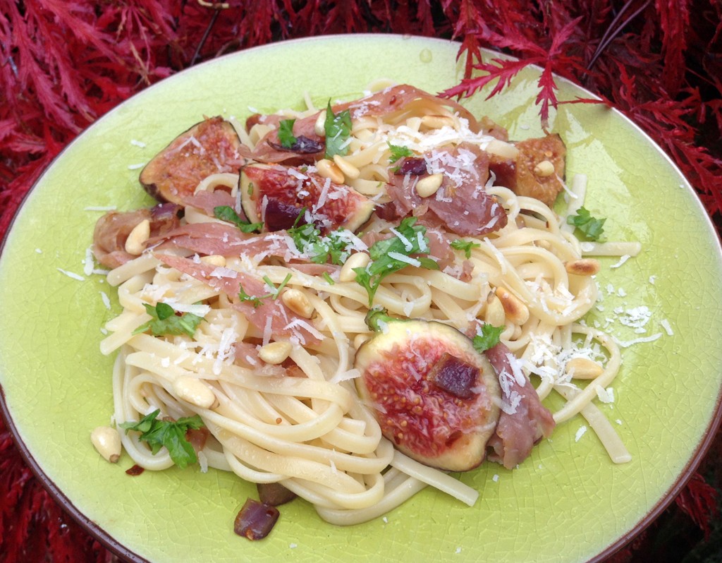 Pasta with Figs & Prosciutto