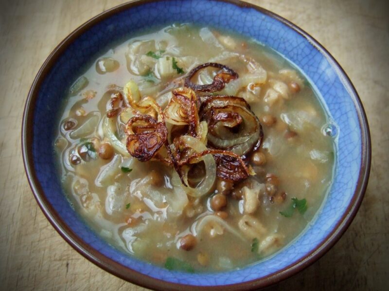 Spiced onion soup with barley and lentil