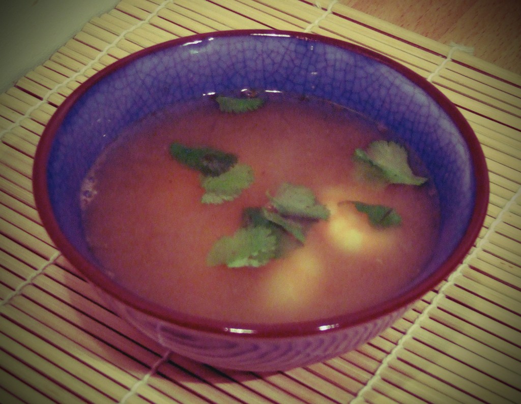 Simple thai prawn soup