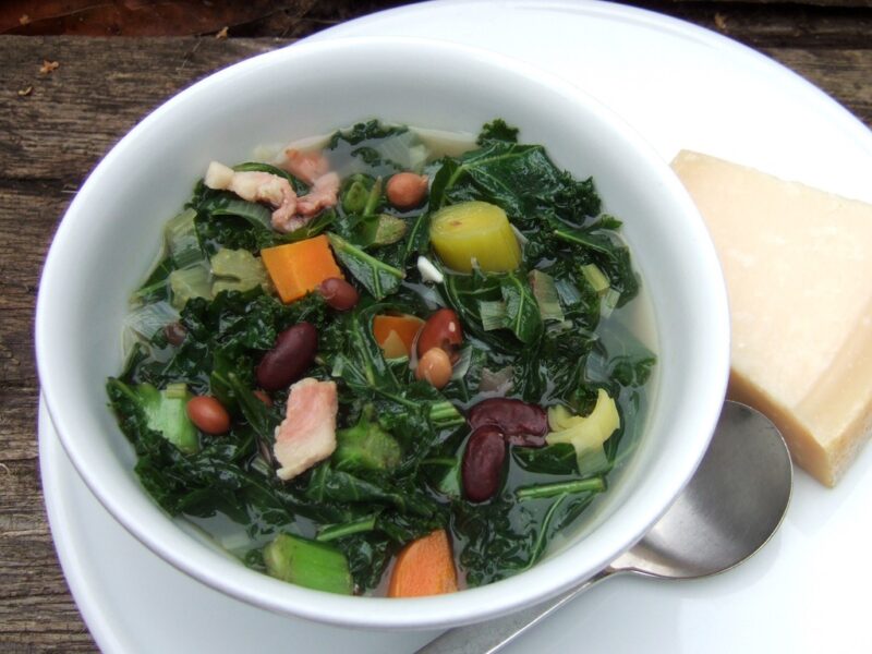 Bean & kale soup