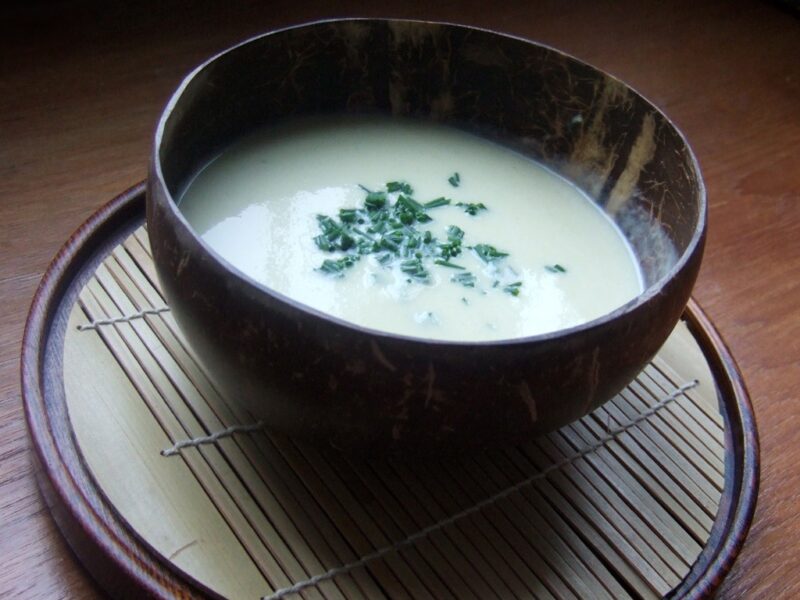 Leek and lemongrass soup