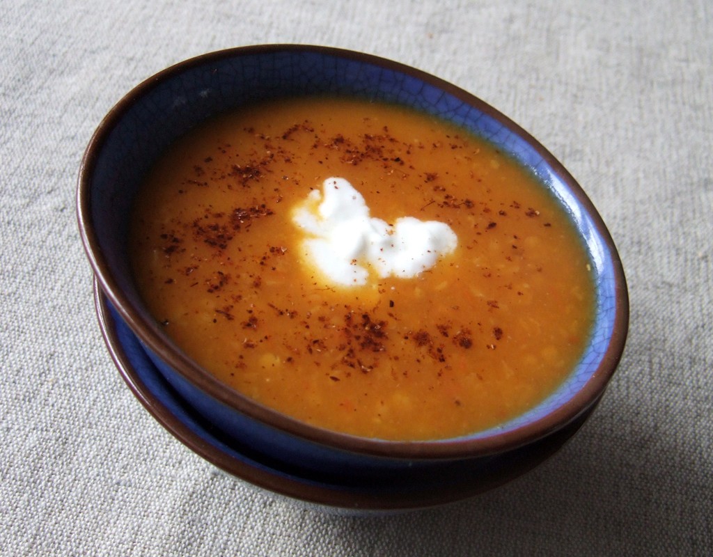 Spiced roasted squash, tomato and lentil soup