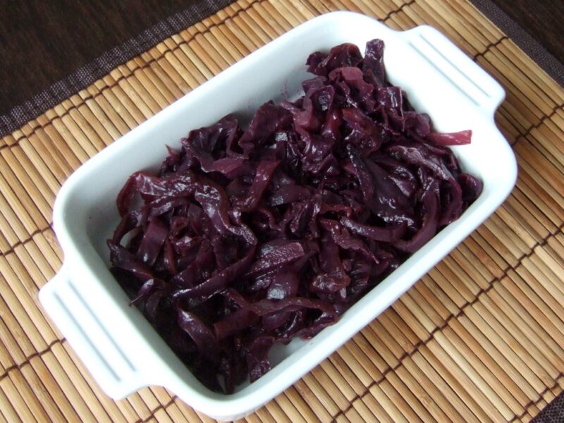 Braised red cabbage with port