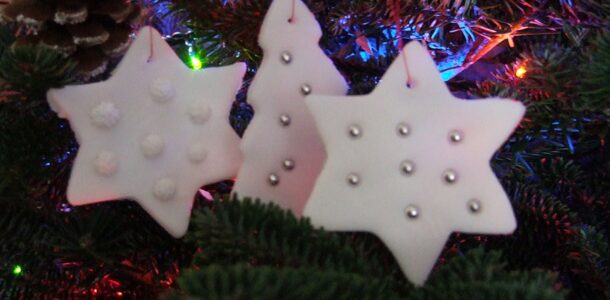 Fondant Christmas decorations