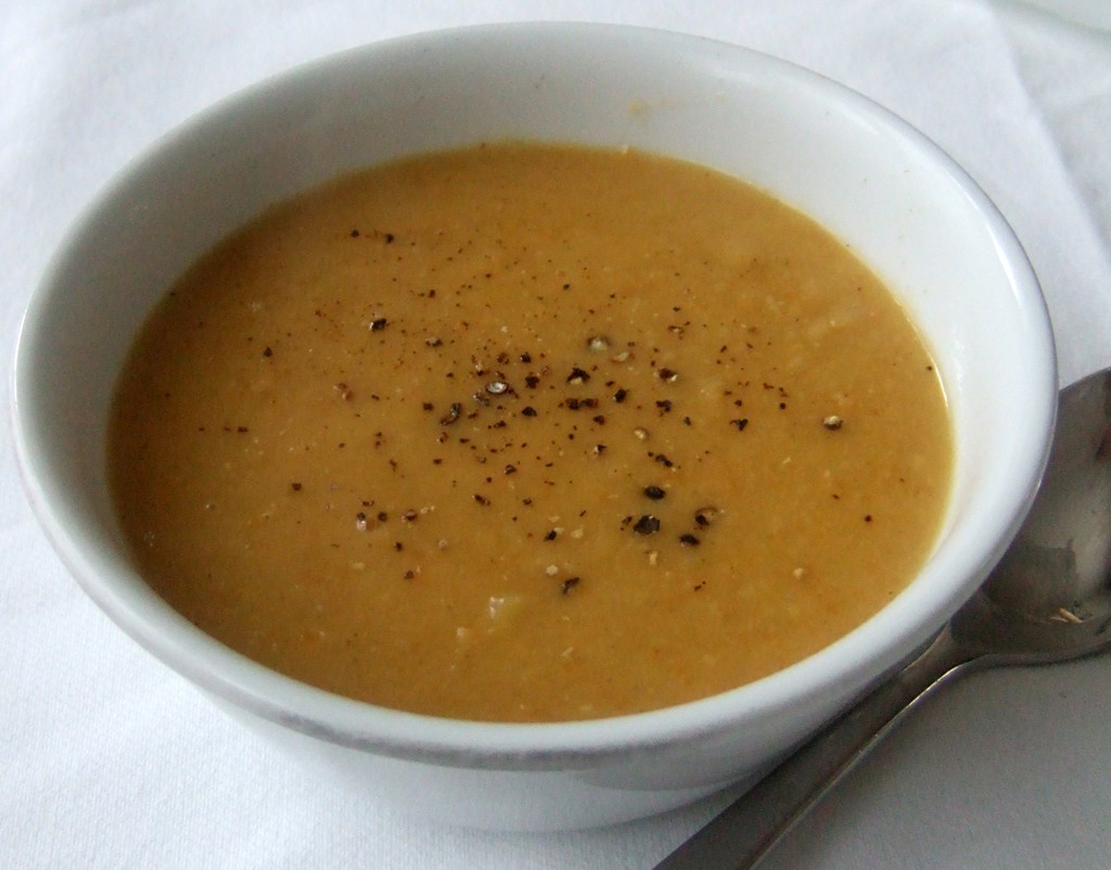 Curried lentil soup