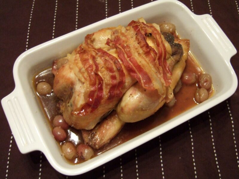 Roasted guinea fowl with grapes