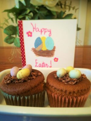 Easter vanilla cupcakes