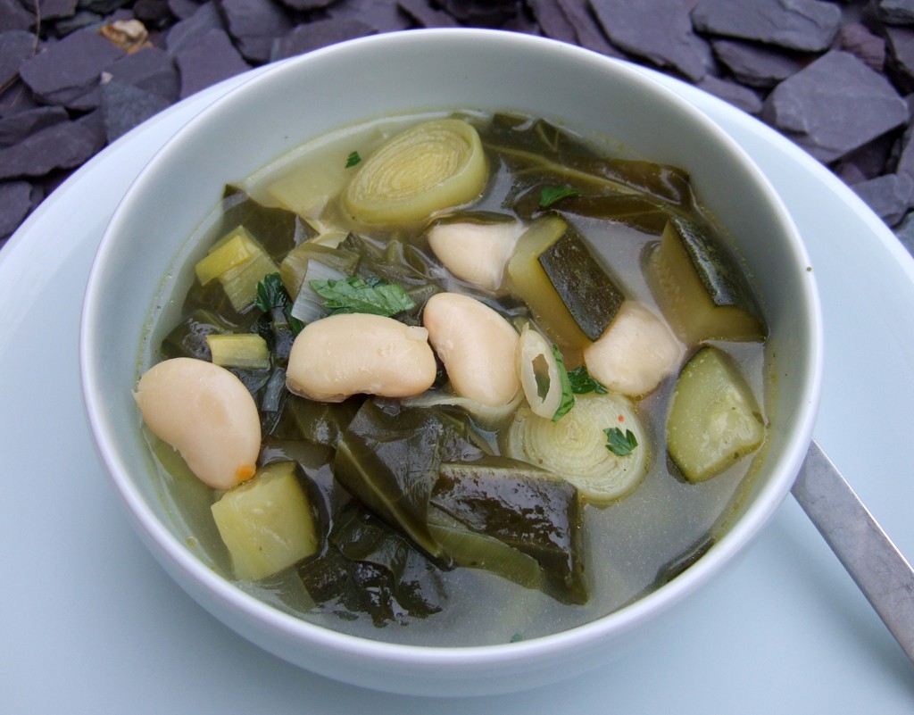 Spring vegetables and butter beans soup