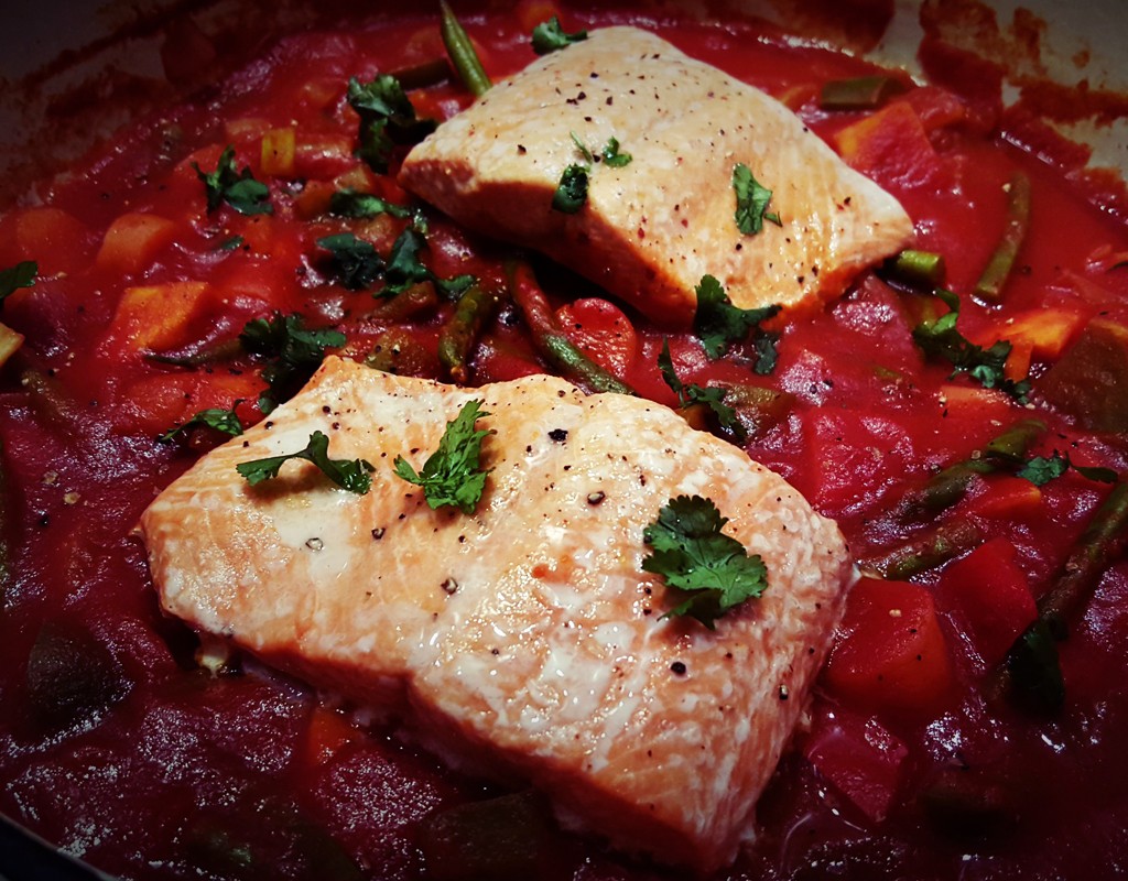 Wild salmon and vegetables stew