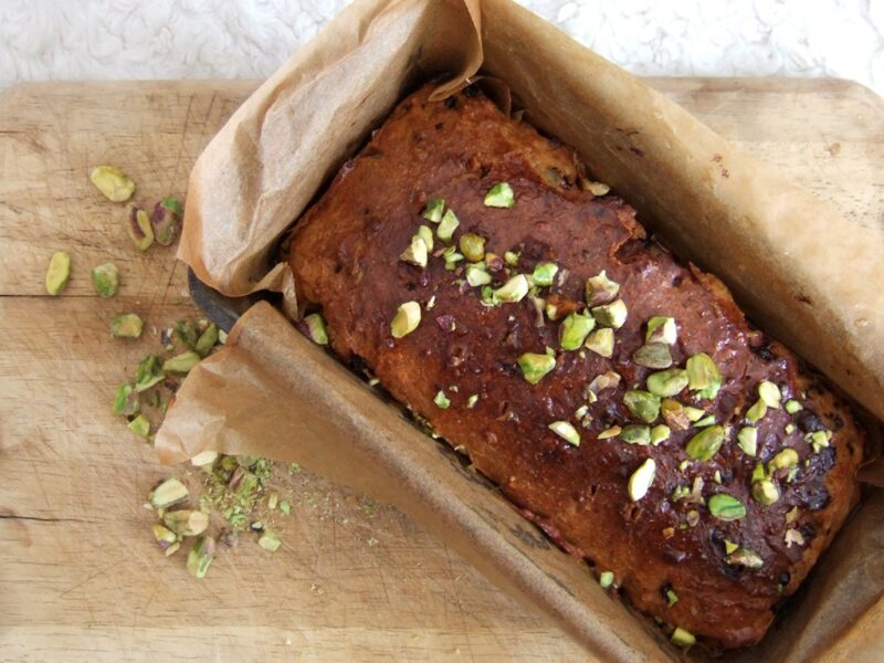 Orange and yogurt loaf cake