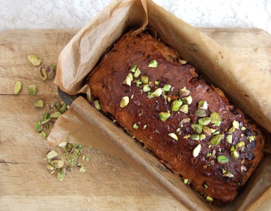 Orange and yogurt loaf cake