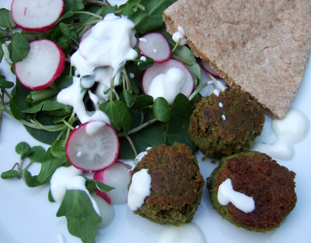 Green pea falafel